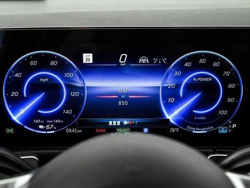 Certified 2025 Mercedes-Benz EQB 300 4MATIC image 13