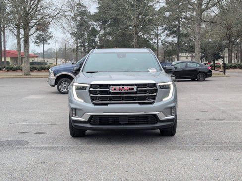 New 2026 GMC Acadia Elevation w/ Elevation Premium Package FWD image 10