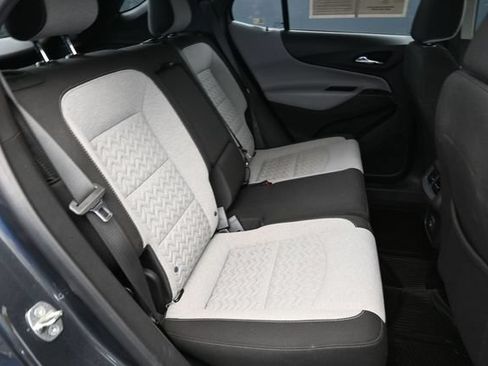 Used 2022 Chevrolet Equinox LS w/ Driver Confidence II Package FWD image 28