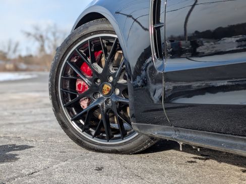 Used 2022 Porsche Panamera 4S image 8