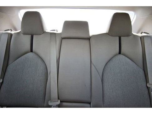 Used 2020 Toyota Camry LE image 13