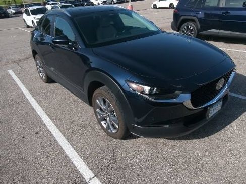 Used 2025 MAZDA CX-30 AWD 2.5 S w/ Preferred Package image 2