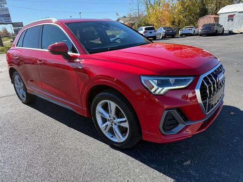 Used 2020 Audi Q3 2.0T Premium Plus image 2