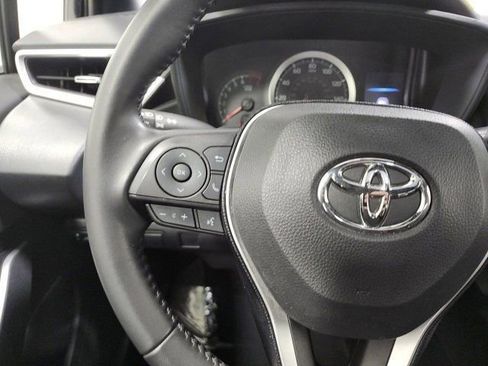 Used 2021 Toyota Corolla SE w/ SE Premium Package FWD image 26