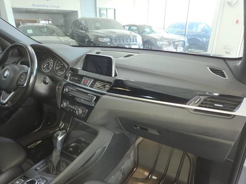 Used 2018 BMW X1 xDrive28i AWD/4WD image 29