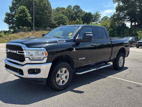 Used 2024 RAM 2500 Big Horn AWD/4WD image 1