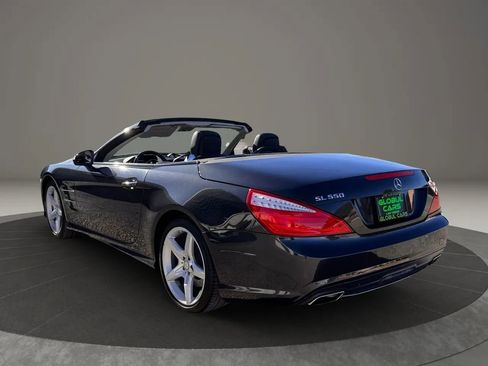 Used 2016 Mercedes-Benz SL 550 image 7