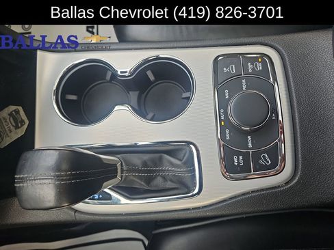 Used 2021 Jeep Grand Cherokee Summit image 16