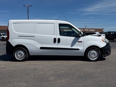 Used 2017 RAM ProMaster City Tradesman FWD image 9