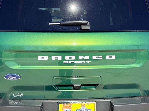 Used 2023 Ford Bronco Sport Outer Banks w/ Tech Package image 11