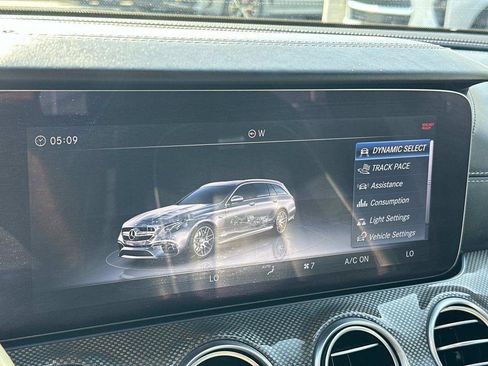 Used 2018 Mercedes-Benz E 63 AMG S image 12