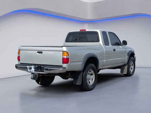 Used 2003 Toyota Tacoma PreRunner RWD image 8