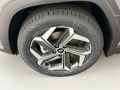Used 2024 Hyundai Tucson SEL w/ Convenience Package AWD/4WD image 11