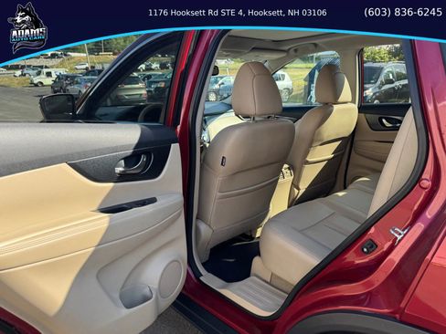 Used 2015 Nissan Rogue SL w/ SL Premium Package image 11
