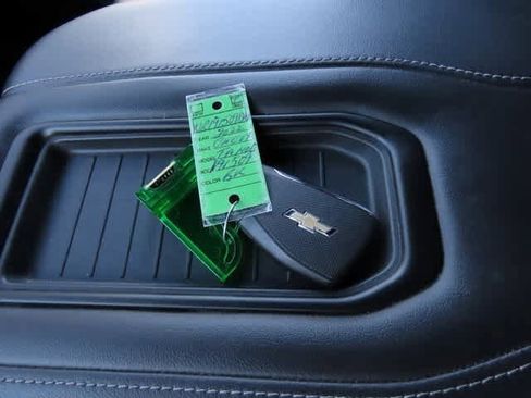 Used 2022 Chevrolet Tahoe LT w/ LT Signature Plus Package image 28