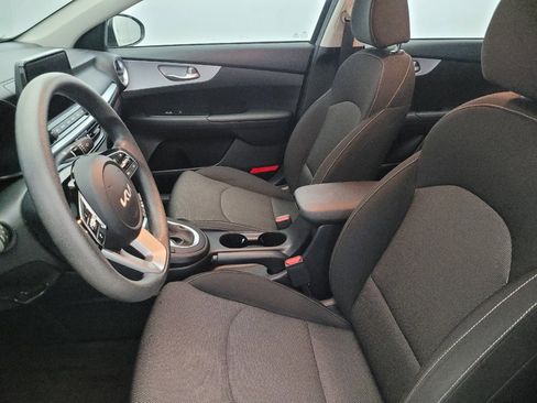 Used 2023 Kia Forte LXS image 17