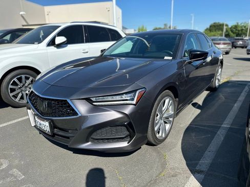 Used 2023 Acura TLX w/ Technology Package image 3