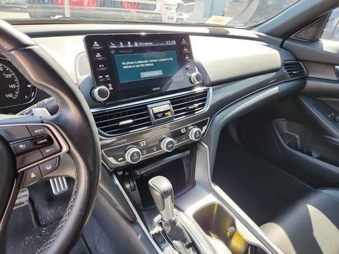 Used 2022 Honda Accord Sport image 10