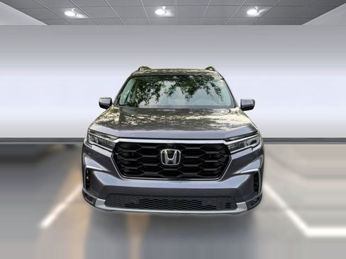 Used 2023 Honda Pilot Elite image 4