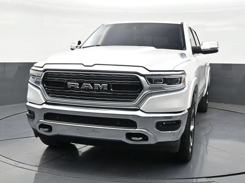 Used 2024 RAM 1500 Limited AWD/4WD image 8