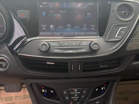 Used 2017 Buick Envision Essence AWD/4WD image 17