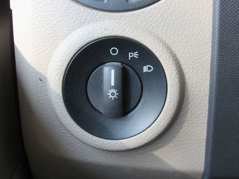 Used 2017 Ford E-450 and Econoline 450 Super Duty w/ Motorhome Prep Package image 61