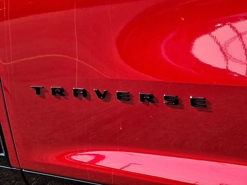 New 2026 Chevrolet Traverse RS image 25