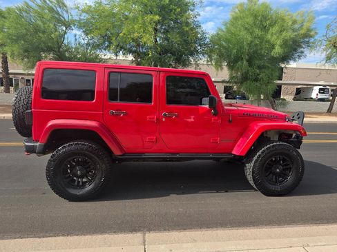Used 2016 Jeep Wrangler Unlimited Rubicon AWD/4WD image 21