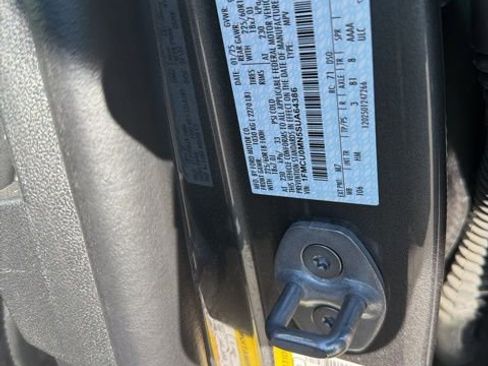 Used 2025 Ford Escape ST-Line image 10