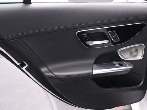 Used 2023 Mercedes-Benz C 300 4MATIC Sedan image 16