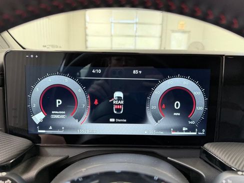Used 2025 Nissan Kicks SR AWD/4WD image 40