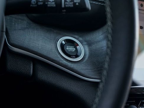 Used 2022 Jeep Grand Cherokee Limited AWD/4WD image 21