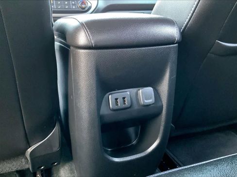 Used 2018 Chevrolet Colorado ZR2 w/ ZR2 Midnight Special Edition image 35