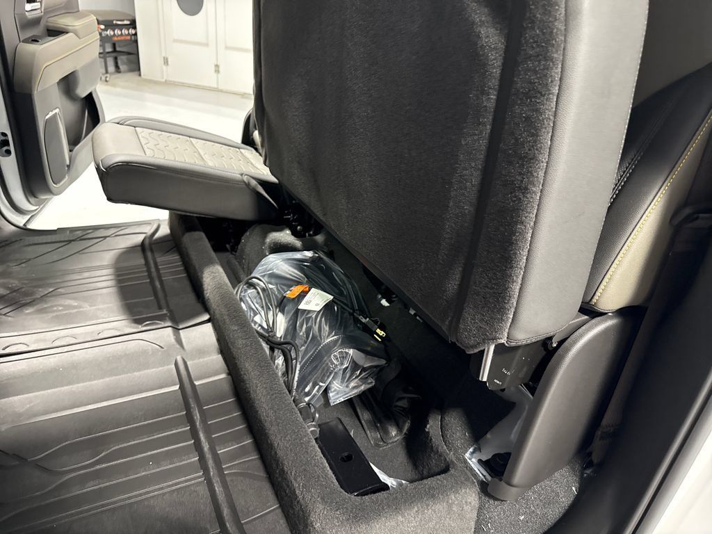 New 2026 Chevrolet Silverado 2500 ZR2 AWD/4WD image 45