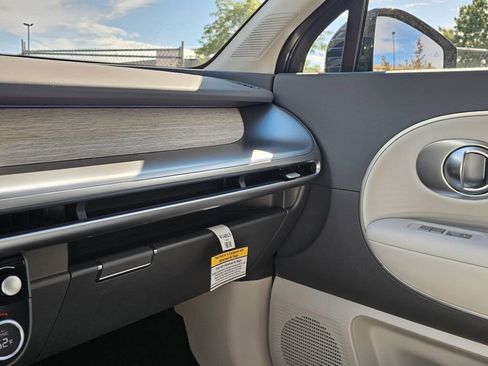 New 2026 Hyundai Ioniq 9 SEL image 21