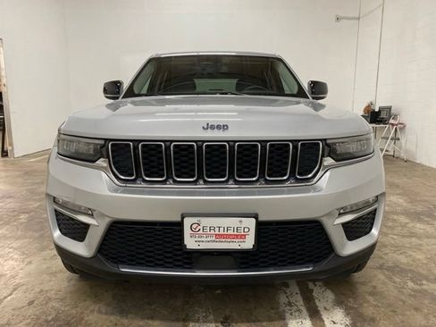 Used 2024 Jeep Grand Cherokee Limited 4xe AWD/4WD image 8