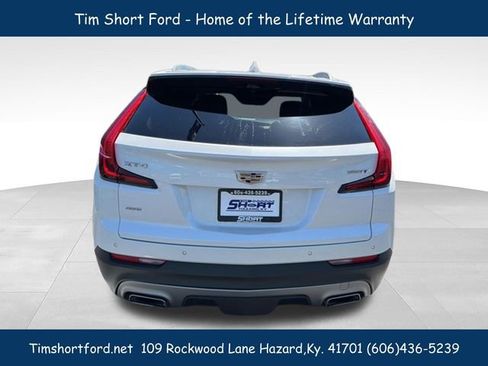 Used 2022 Cadillac XT4 Premium Luxury w/ Sun And Sound Package AWD/4WD image 9