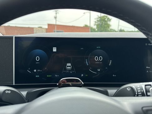 New 2025 Hyundai Tucson SEL image 40