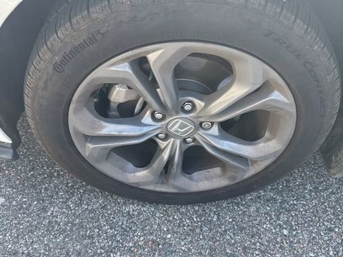 Used 2024 Honda Accord EX image 11