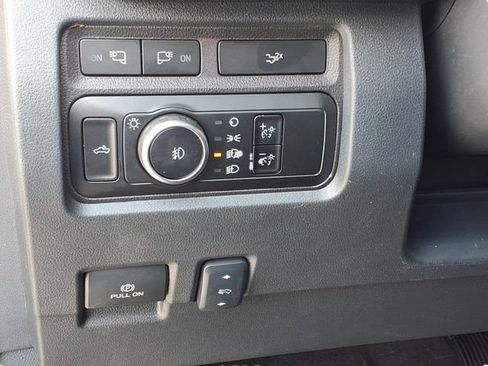Used 2024 Ford F350 Lariat AWD/4WD image 29