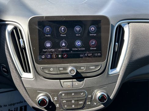 Used 2023 Chevrolet Malibu LT FWD image 16