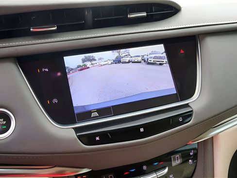 Used 2021 Cadillac XT5 Premium Luxury w/ LPO, Floor Liner Package image 16