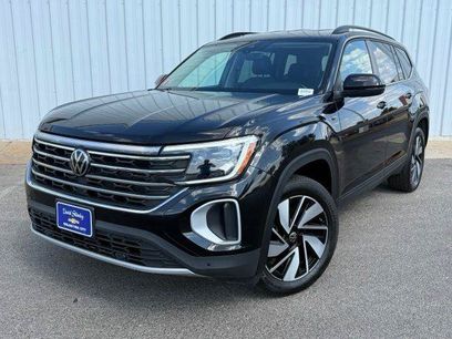 Used 2025 Volkswagen Atlas SE