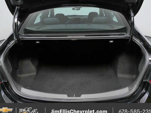 Used 2023 Chevrolet Malibu LT FWD image 25