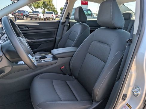 Used 2026 Nissan Altima 2.5 SV AWD/4WD image 26