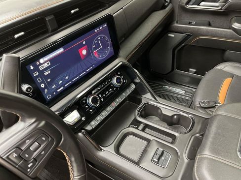 Certified 2025 GMC Sierra 2500 AT4 w/ AT4 Premium Plus Package AWD/4WD image 20