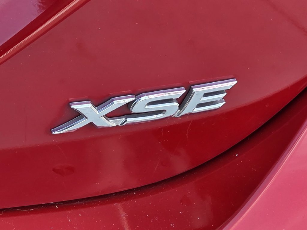 Used 2022 Toyota Camry XSE FWD image 26
