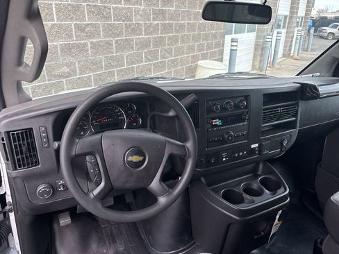 New 2025 Chevrolet Express 3500 w/ Power Convenience Package image 24