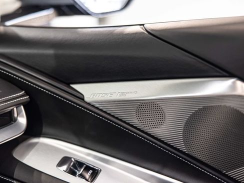 Used 2024 Chevrolet Corvette Stingray Premium Cpe w/ Z51 Performance Package RWD image 29