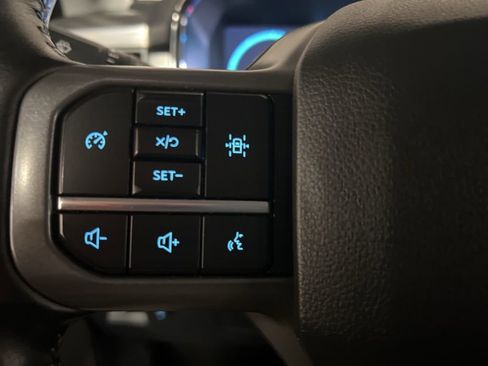 Used 2021 Ford F150 Lariat w/ Equipment Group 501A Mid image 15